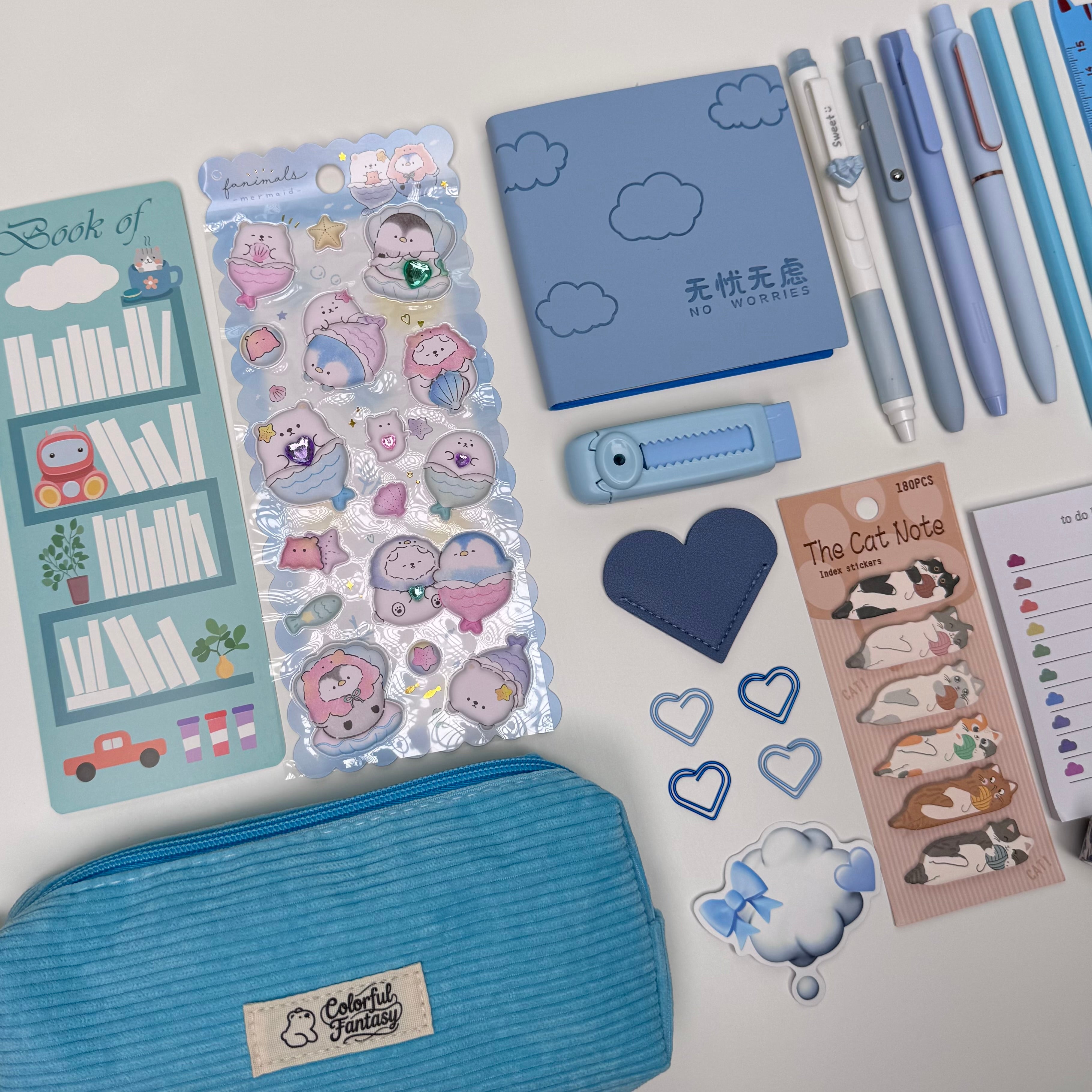 Blue stationery set