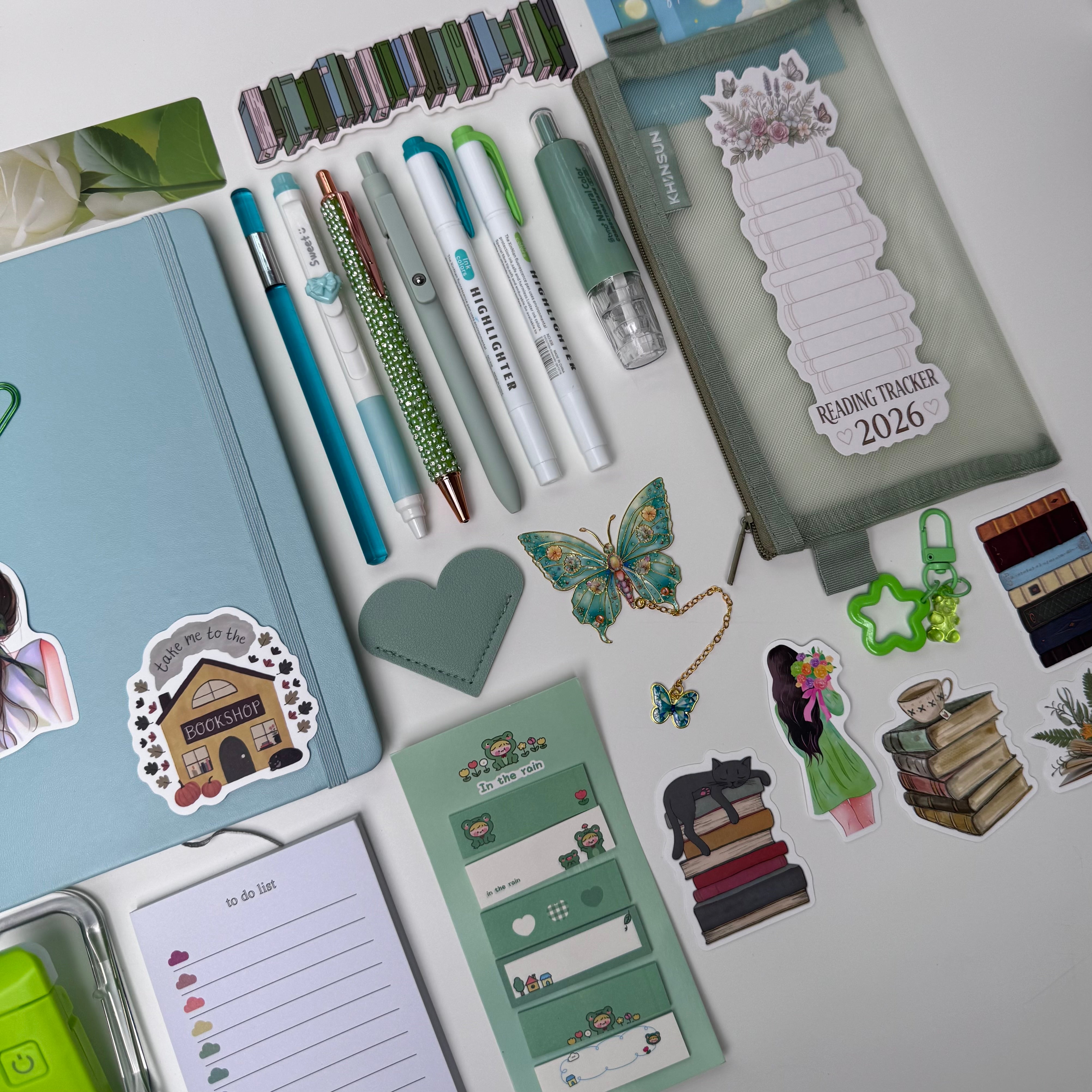 Soft green stationery set + tumbler