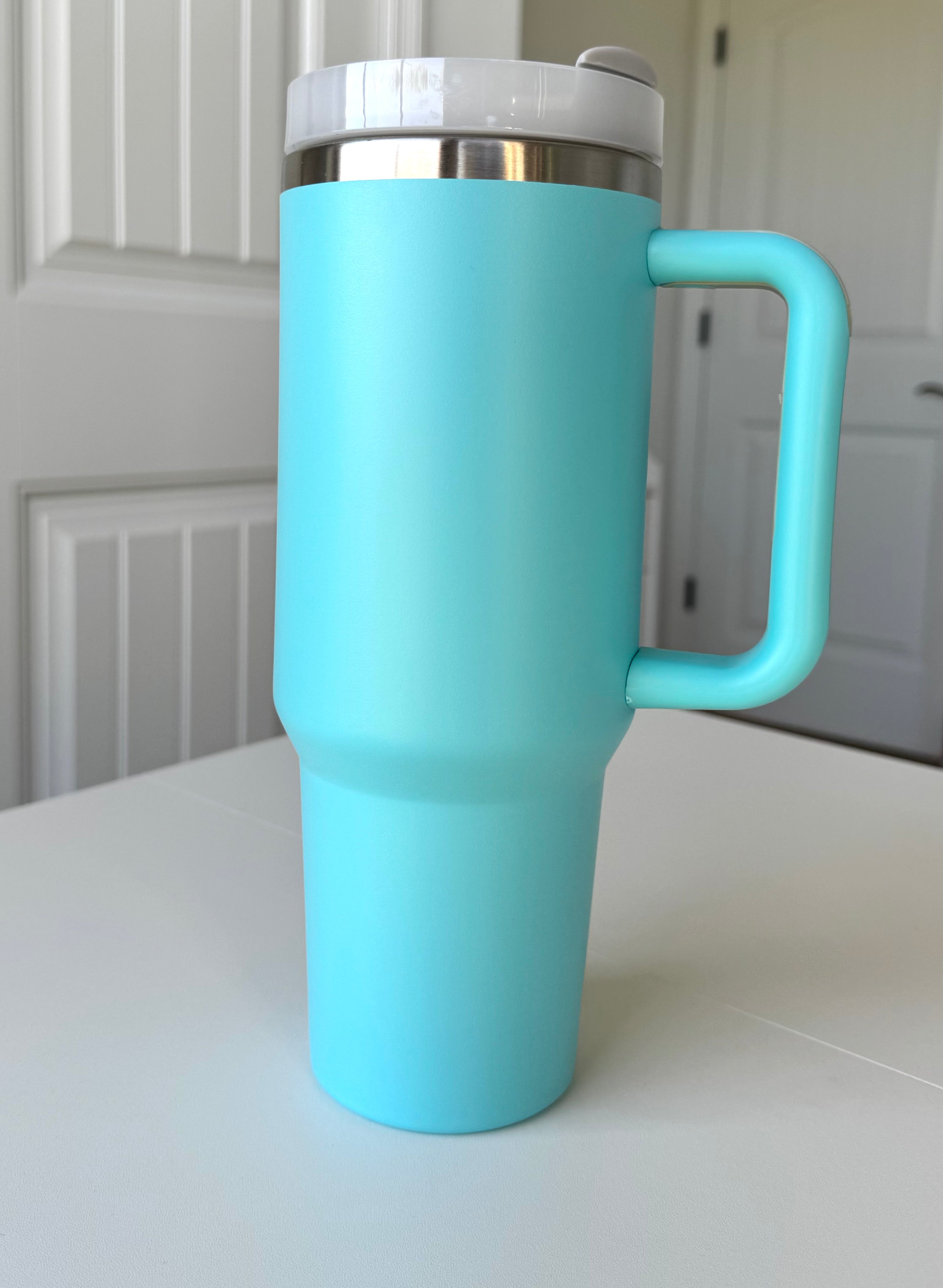 40oz Insulated travel tumbler with handle / Blue